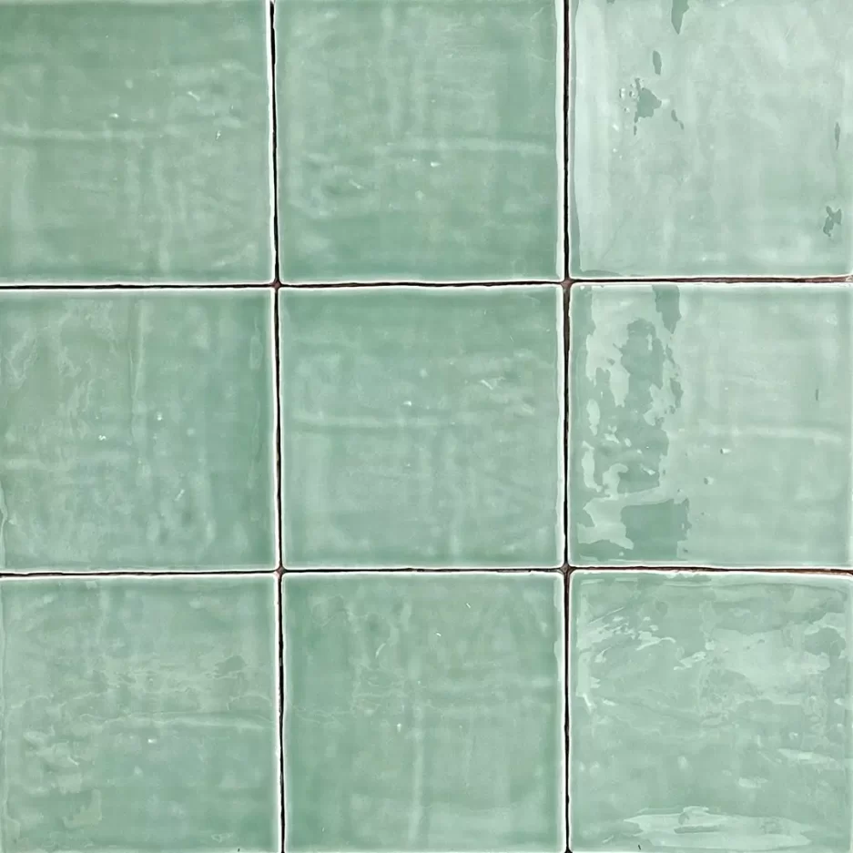 Via Arkadia Tiles London - Online Outlet - Onda Luxury Jade Green - Single Tile 1